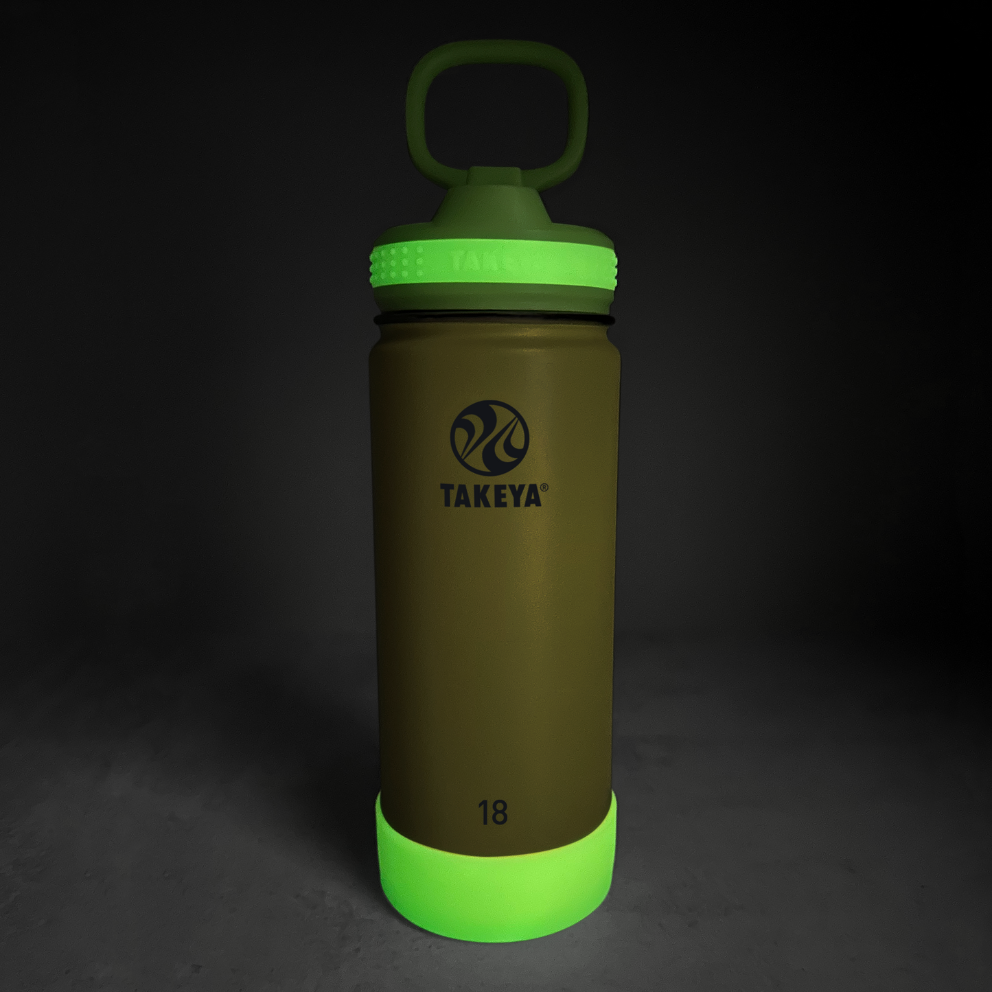 actives-kids-glow-in-the-dark-water-bottle-with-straw-lid-c4 51075-Actives-Kids-Straw-18-GID-LightningGreen-dark-V2.png